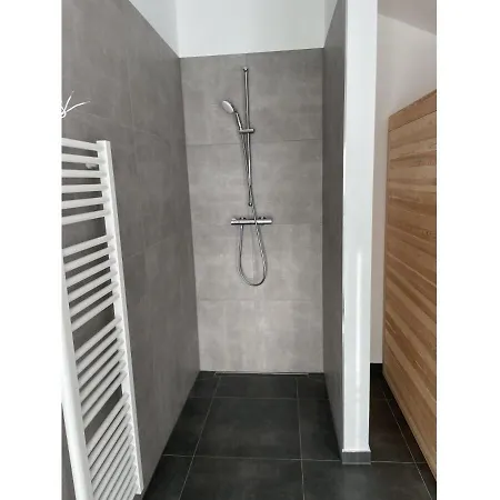 - Idyllisches Mit Privatstrand Und Sauna In Der Nähe Von Leipzig #hausjonas Ferienhaus