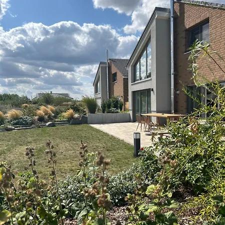 - Idyllisches Mit Privatstrand Und Sauna In Der Naehe Von Leipzig #hausjonas * Lobnitz (Saxony)