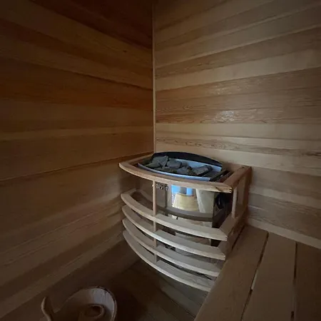 - Idyllisches Mit Privatstrand Und Sauna In Der Naehe Von Leipzig #hausjonas * Lobnitz (Saxony)