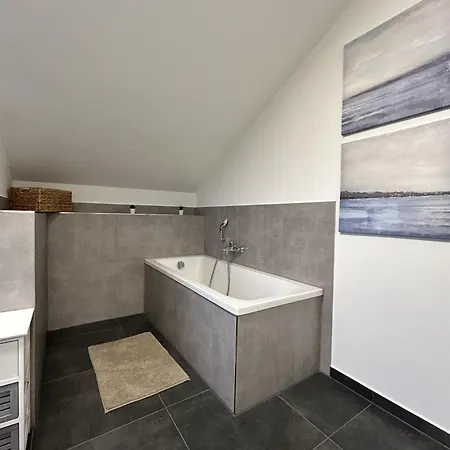 - Idyllisches Mit Privatstrand Und Sauna In Der Nähe Von Leipzig #hausjonas * Lobnitz (Saxony)