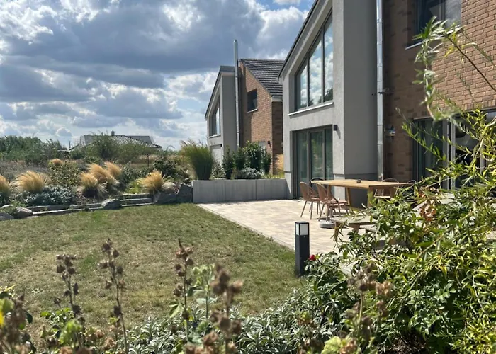 - Idyllisches Mit Privatstrand Und Sauna In Der Naehe Von Leipzig #hausjonas * Lobnitz (Saxony)