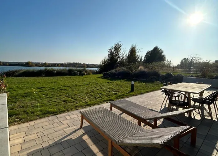 Holiday home - Idyllisches Mit Privatstrand Und Sauna In Der Naehe Von Leipzig #hausjonas *