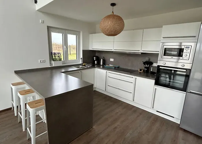 - Idyllisches Mit Privatstrand Und Sauna In Der Naehe Von Leipzig #hausjonas Lobnitz (Saxony)