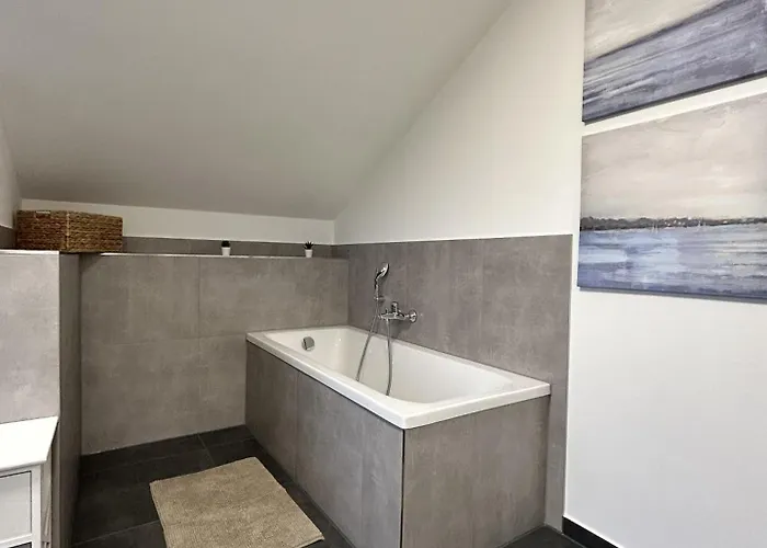 - Idyllisches Mit Privatstrand Und Sauna In Der Naehe Von Leipzig #hausjonas * Lobnitz (Saxony)